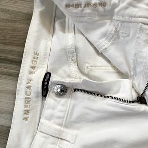American Eagle High Rise Ne(x)t Level white Jegging